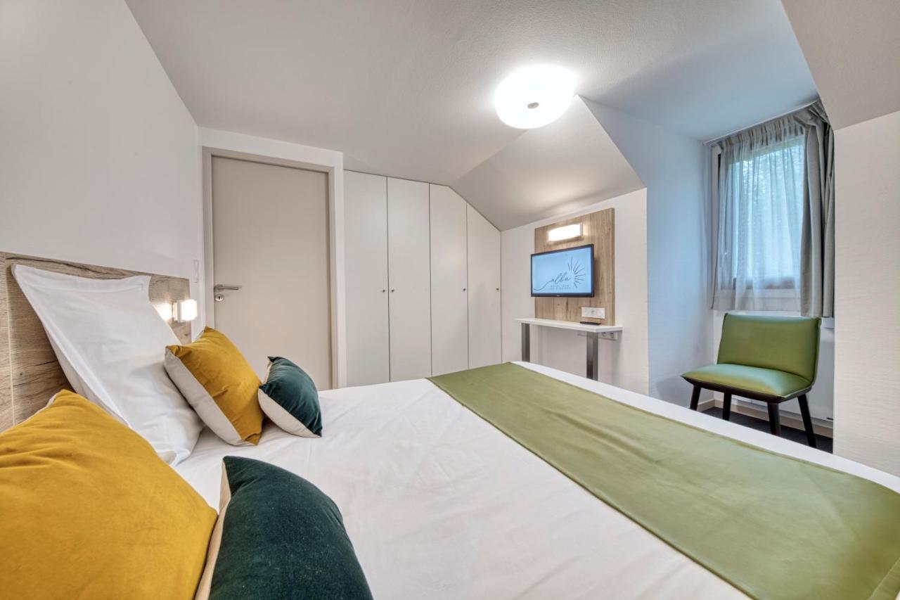 Hotel Lac D'Orient เมส์นิล-แซ็งต์-แปร์ ภายนอก รูปภาพ
